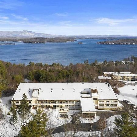 Cute Lower Level Cedar Lodge Room With Balcony & Lake Views! Laconia Exterior foto